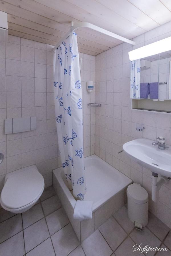 Hotel Krone Uetendorf Extérieur photo
